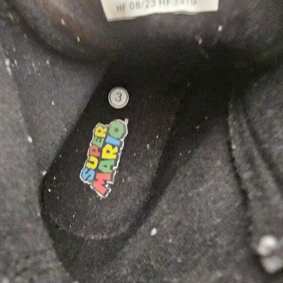Nintendo Super Mario Luigi Mushroom Kart Boys’ High Top Sneakers  Size 3 - Picture 4 of 4